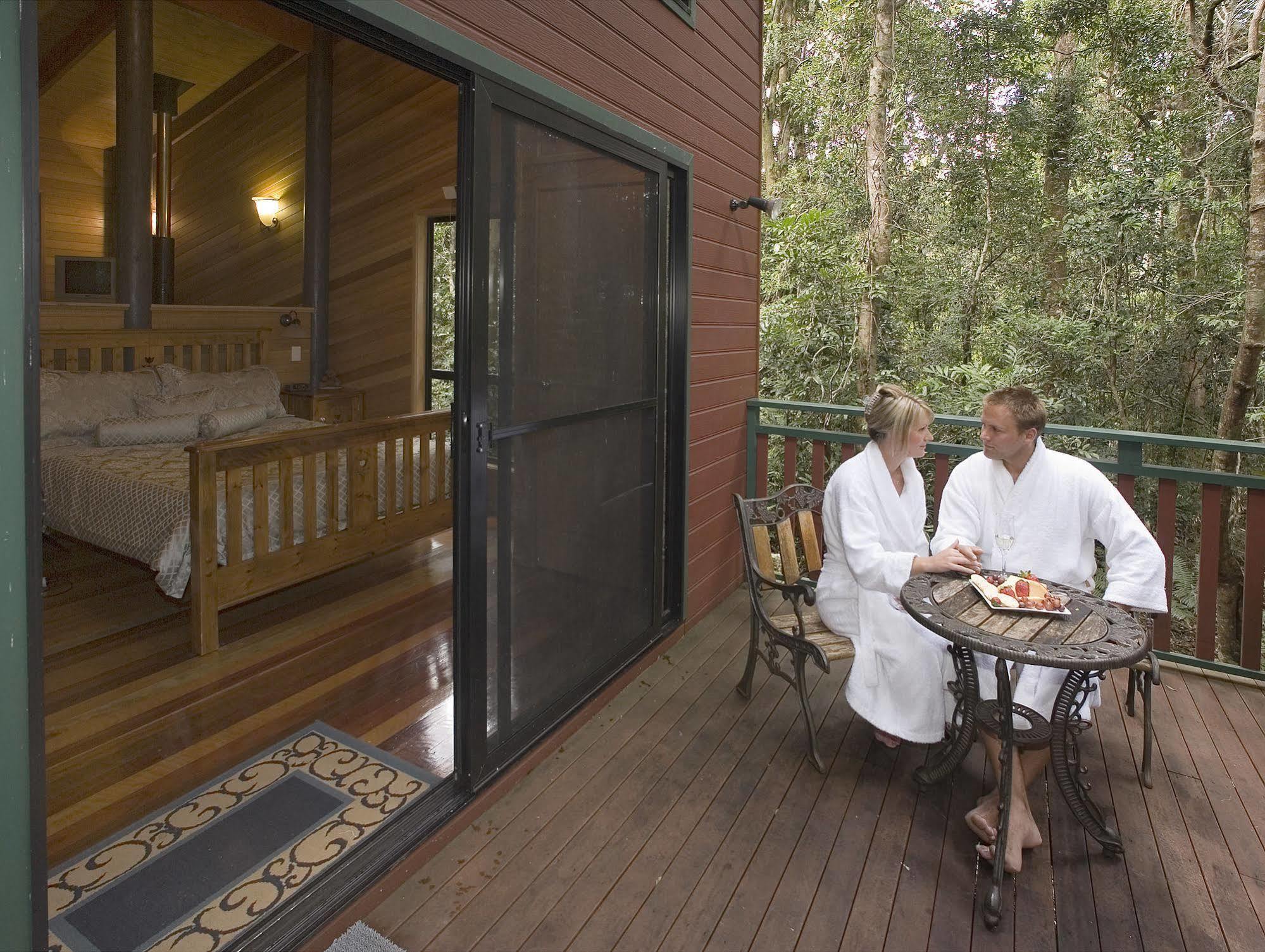 Springbrook Lyrebird Retreat Villa Buitenkant foto